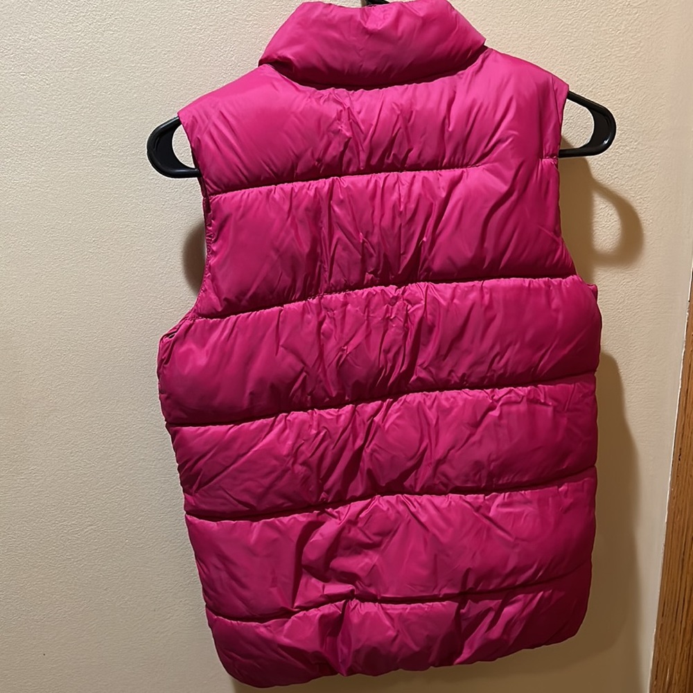💚HP💚Old Navy Puffer Vest - Picture 4 of 4